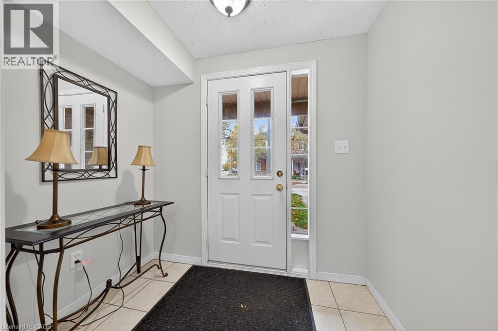 7 Southside Place Unit# 23, Hamilton, Ontario  L9C 7W6 - Photo 4 - 40784857