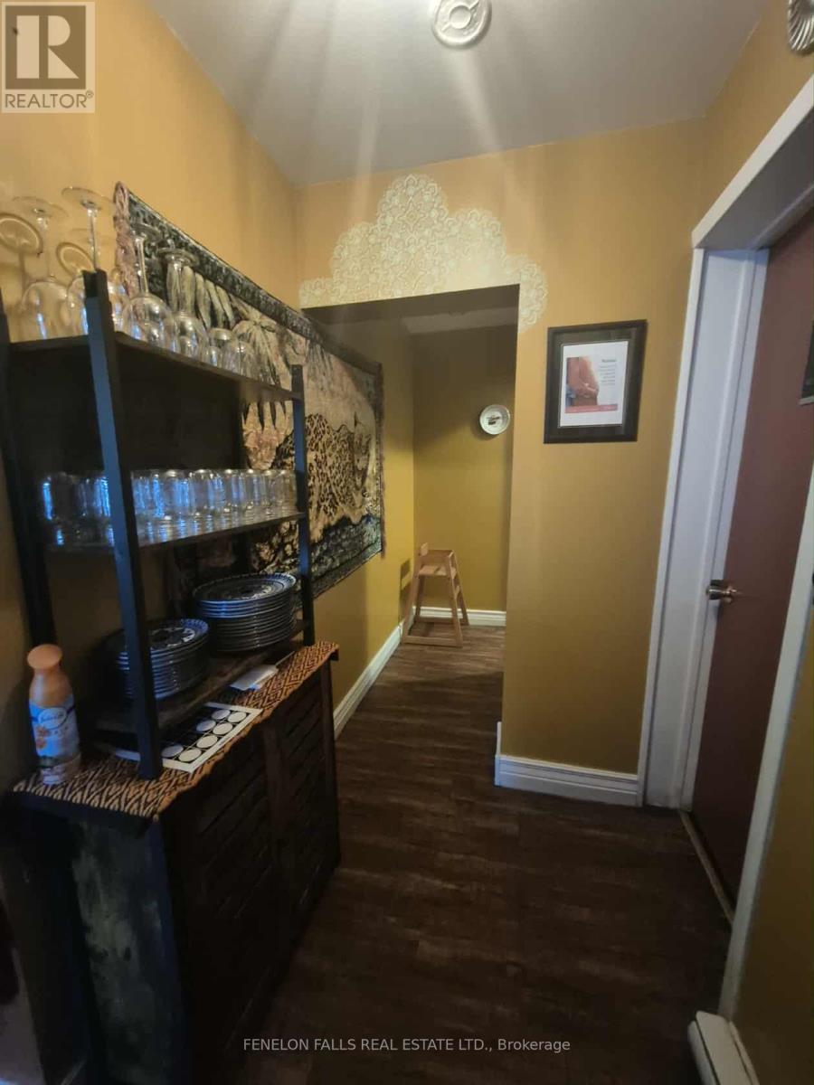 69 Colborne Street, Kawartha Lakes, Ontario  K0M 1N0 - Photo 4 - X12550970