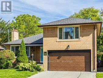 109 BOTFIELD AVENUE, Toronto, Ontario