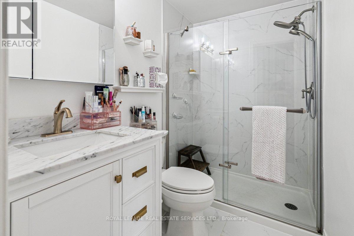 4 - 2070 Brant Street, Burlington, Ontario L7P 3A6 - Photo 12 - W12550702