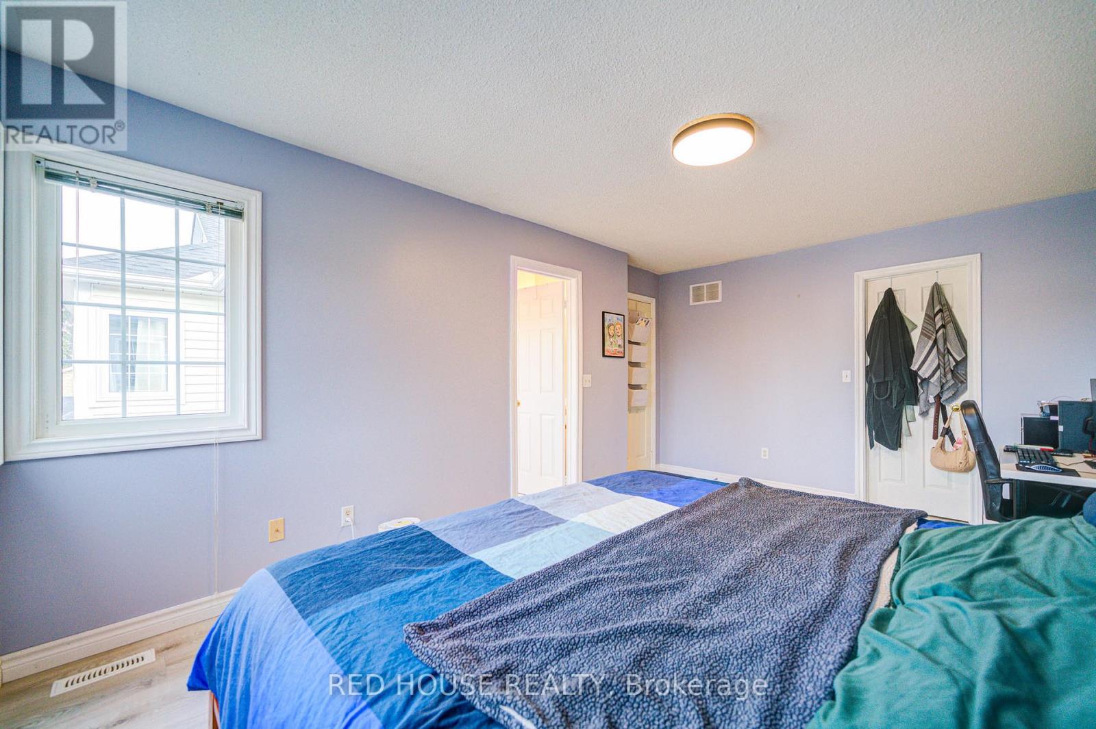 48 Heathcliffe Square, Brampton, Ontario  L6S 5R6 - Photo 29 - W12550708