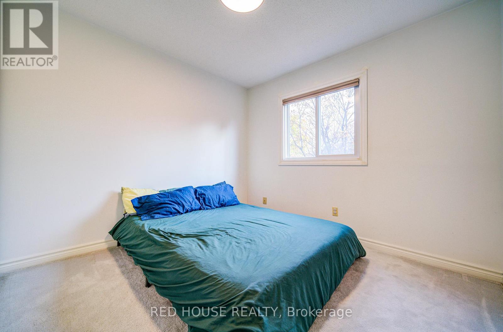 48 Heathcliffe Square, Brampton, Ontario  L6S 5R6 - Photo 35 - W12550708