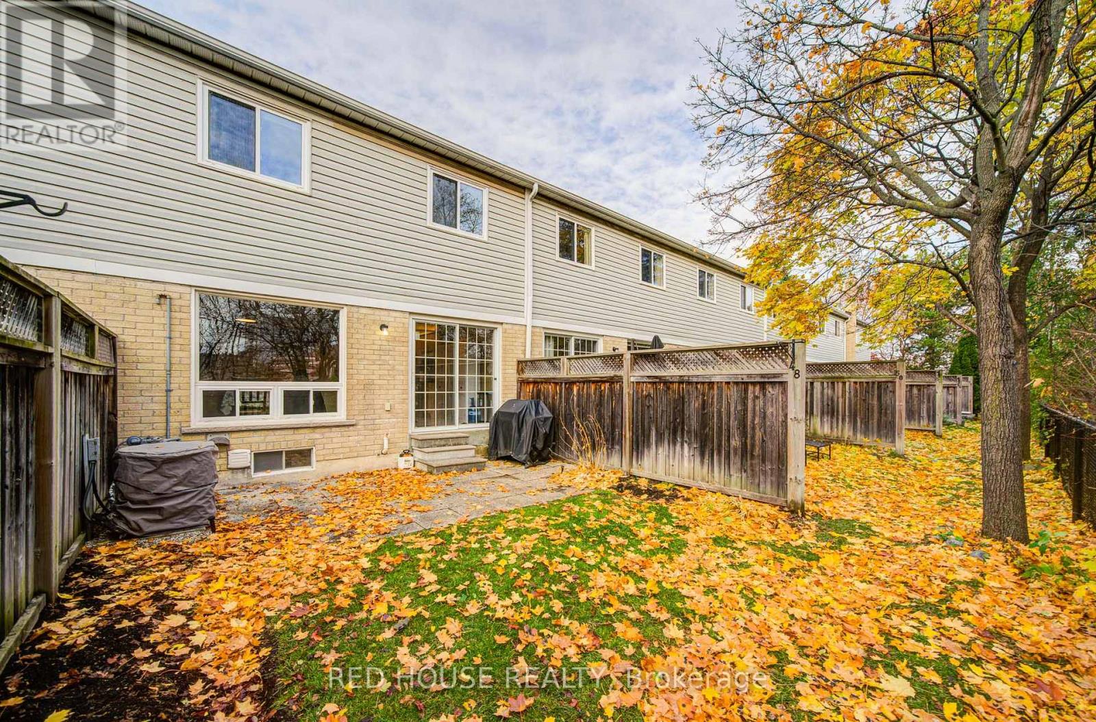 48 Heathcliffe Square, Brampton, Ontario  L6S 5R6 - Photo 46 - W12550708