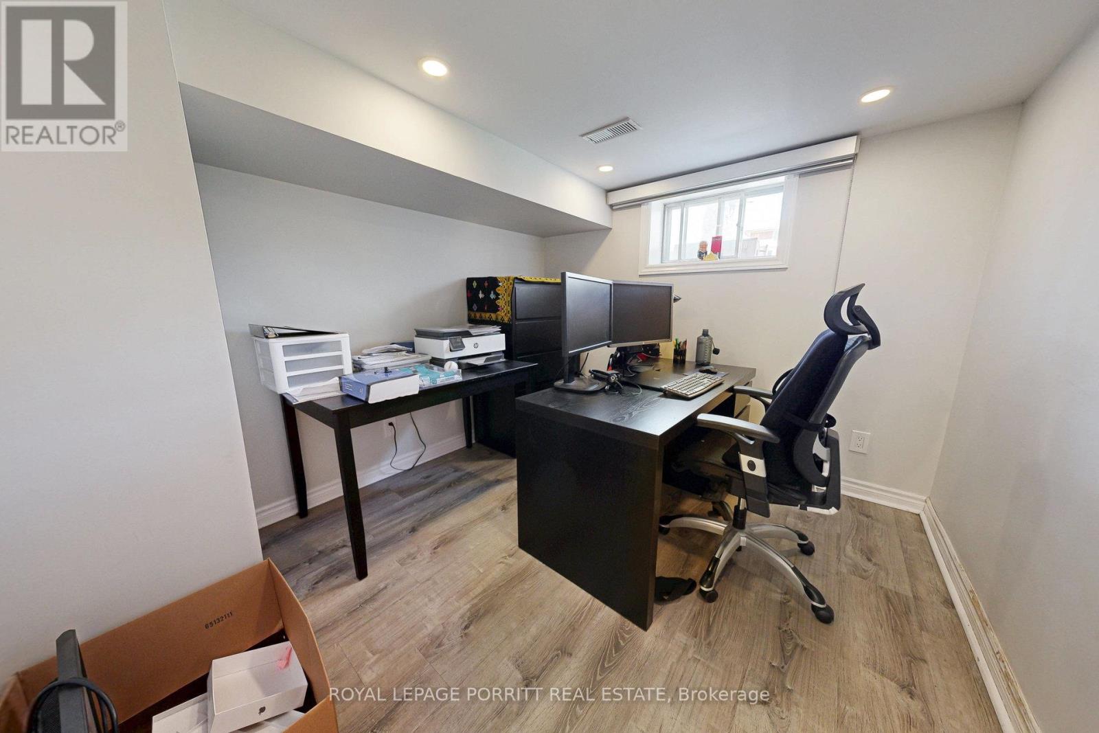 217 Alderbrae Avenue, Toronto, Ontario  M8W 4K4 - Photo 26 - W12550714