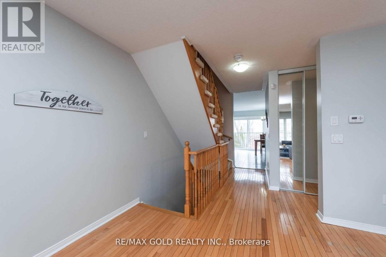 #24 - 5055 Heatherleighe Avenue E, Mississauga, Ontario  L5V 2R5 - Photo 4 - W12550730