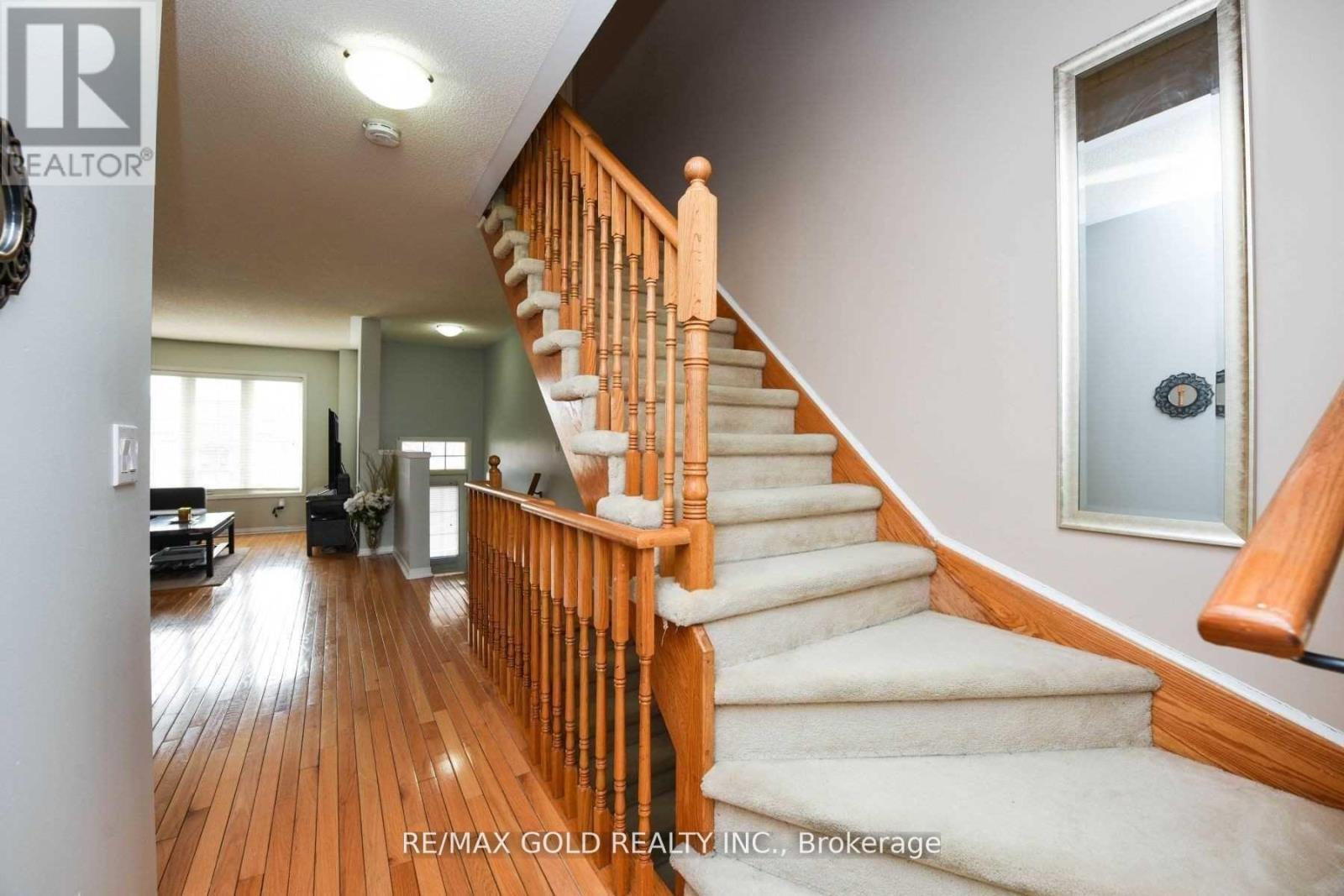 #24 - 5055 Heatherleighe Avenue E, Mississauga, Ontario  L5V 2R5 - Photo 8 - W12550730