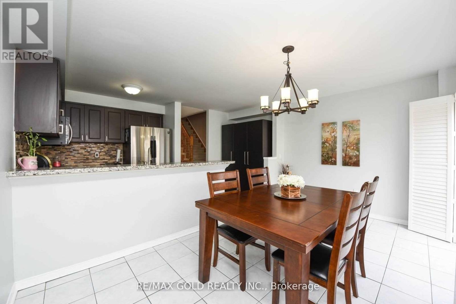 #24 - 5055 Heatherleighe Avenue E, Mississauga, Ontario  L5V 2R5 - Photo 9 - W12550730