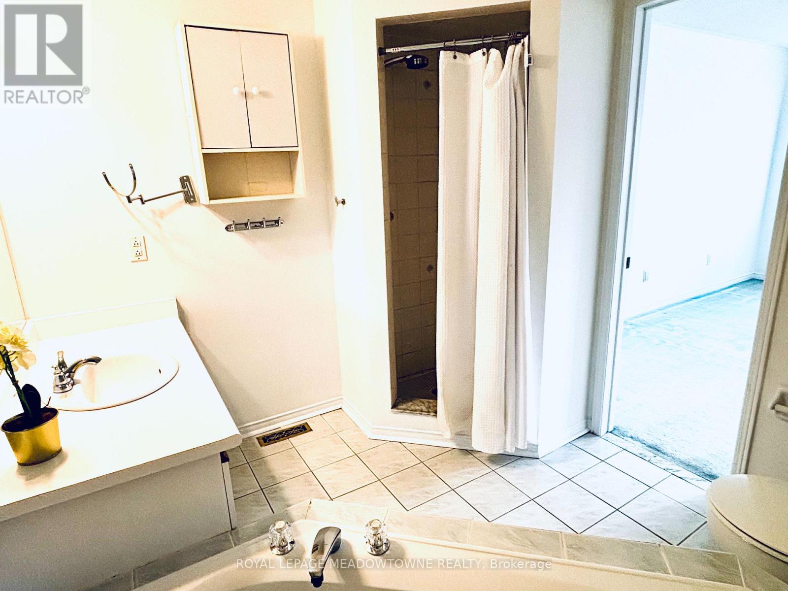 50 - 1240 Westview Terrace, Oakville, Ontario  L6M 3M4 - Photo 14 - W12550800