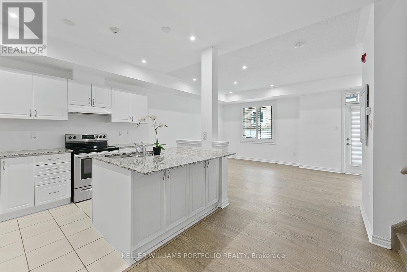 48 - 65 Armdale Road, Mississauga, Ontario  L4Z 0C7 - Photo 10 - W12550806