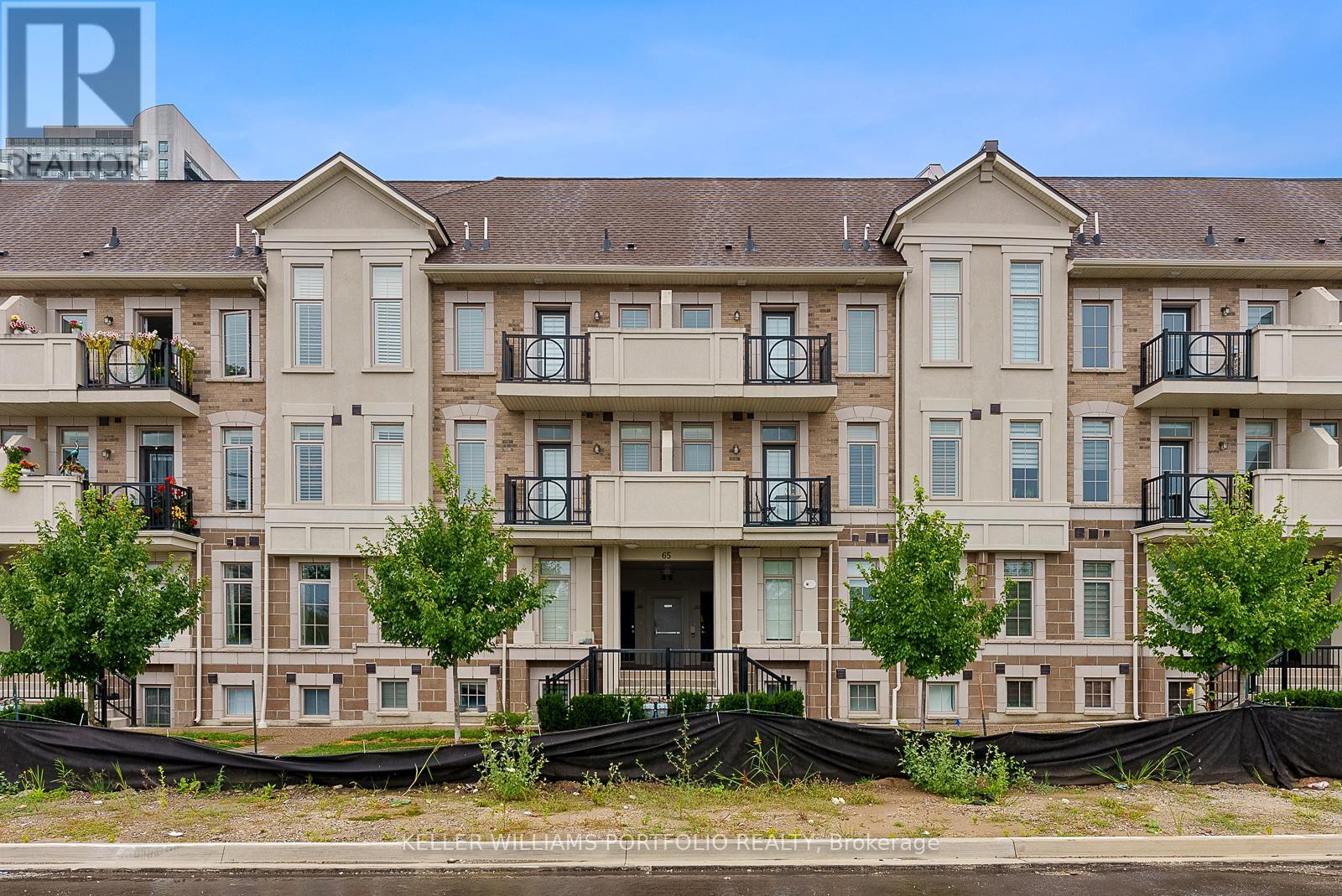 48 - 65 Armdale Road, Mississauga, Ontario  L4Z 0C7 - Photo 2 - W12550806