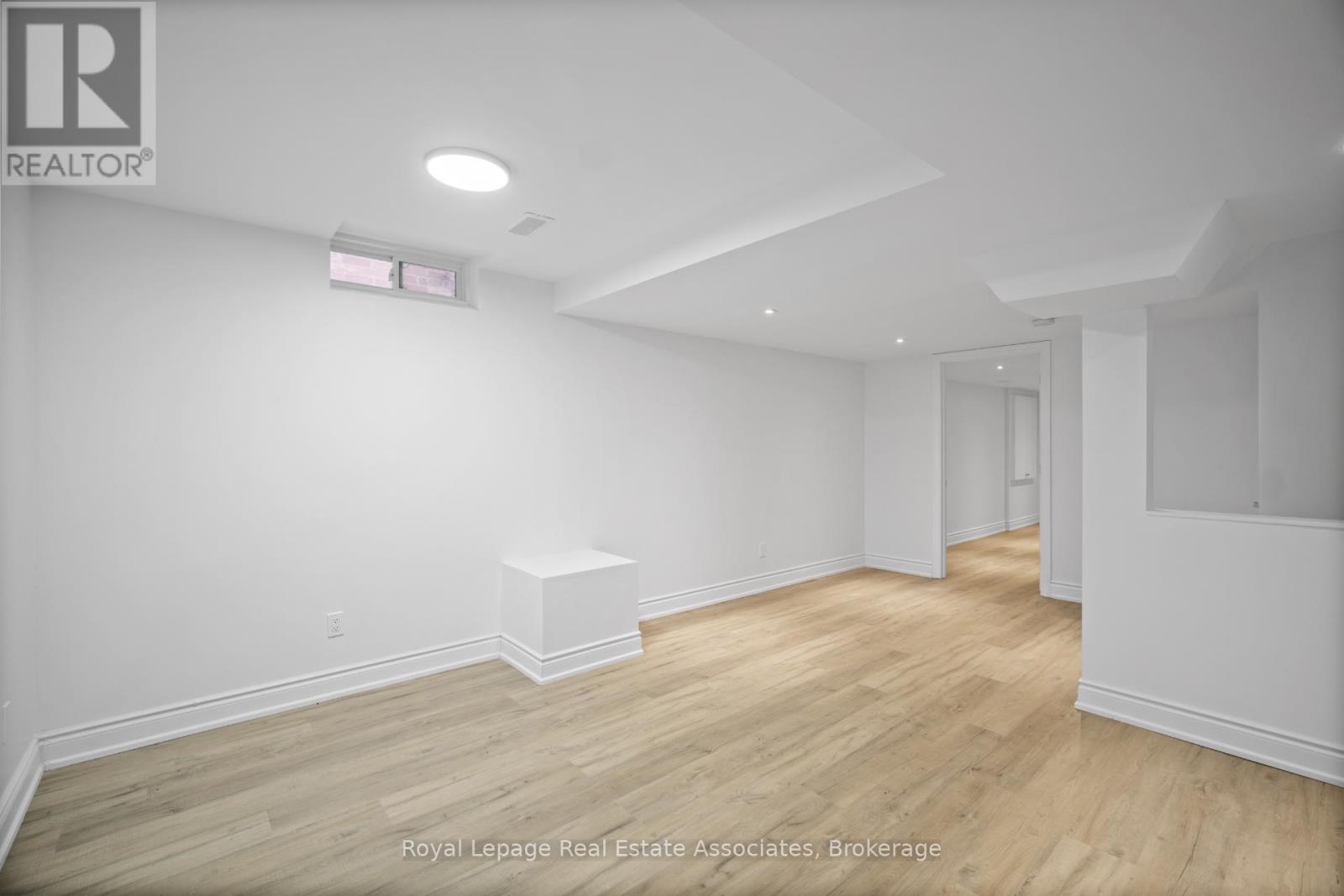 580 Courtney Valley Road, Mississauga, Ontario  L5V 0C2 - Photo 30 - W12550836