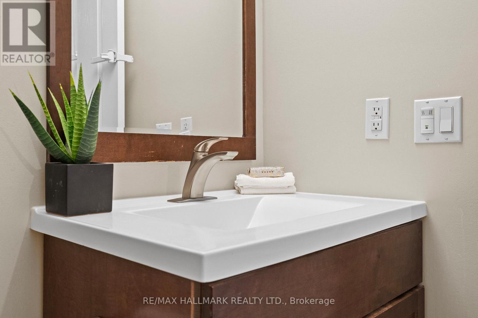 24 - 3038 Haines Road, Mississauga, Ontario  L4Y 0C8 - Photo 36 - W12550860