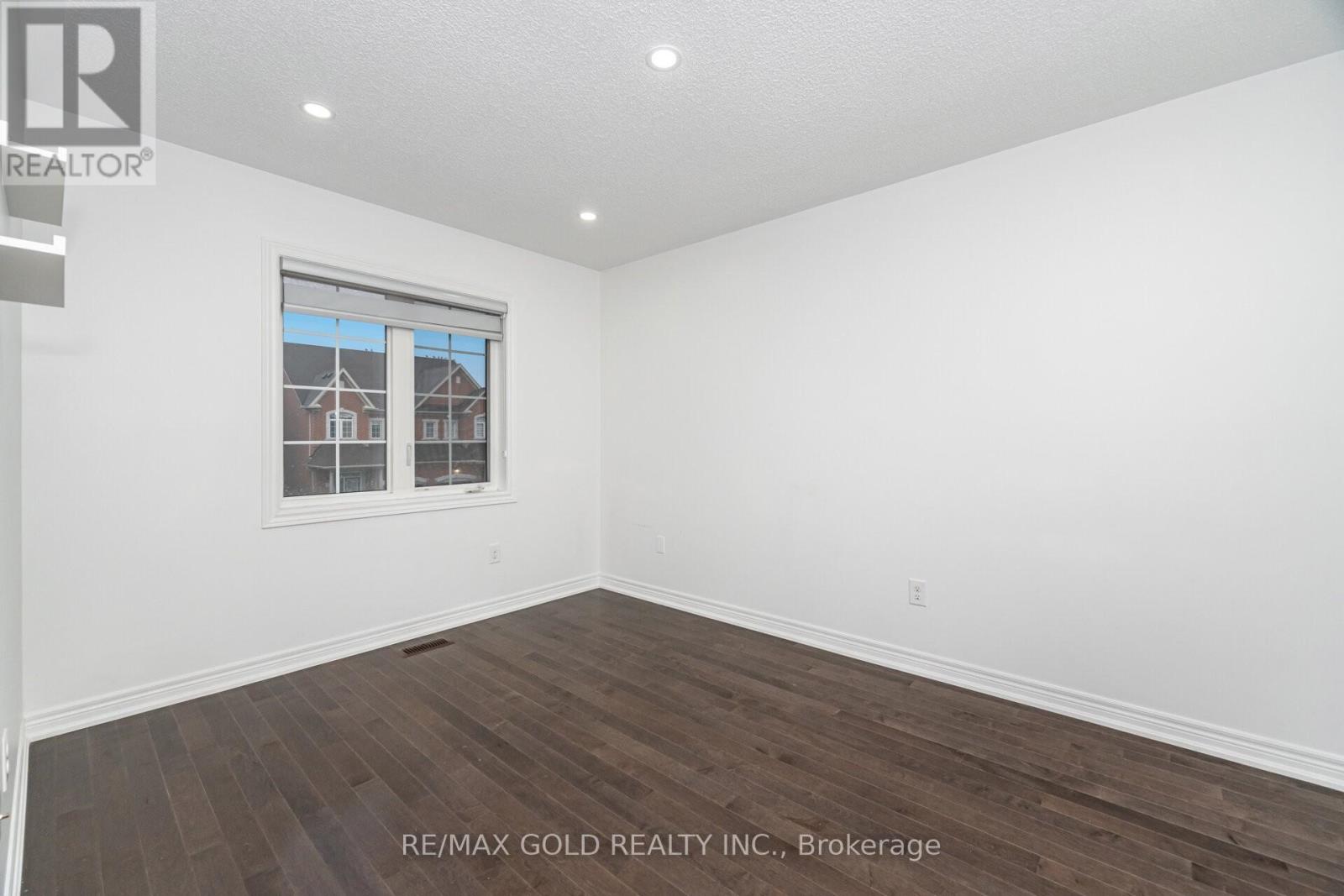 79 Lesabre Crescent, Brampton, Ontario  L6P 3Z9 - Photo 15 - W12550900