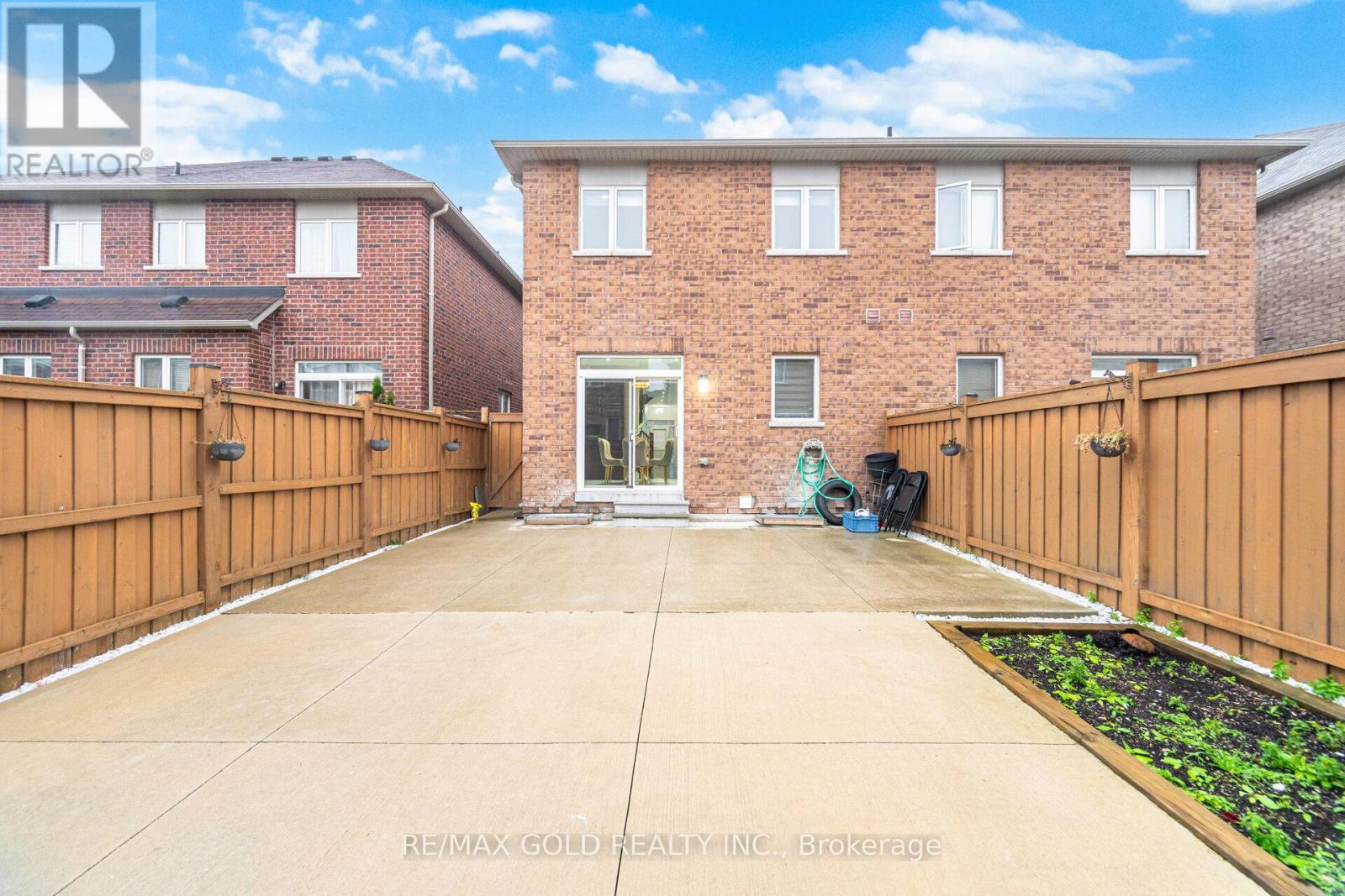 79 Lesabre Crescent, Brampton, Ontario  L6P 3Z9 - Photo 28 - W12550900