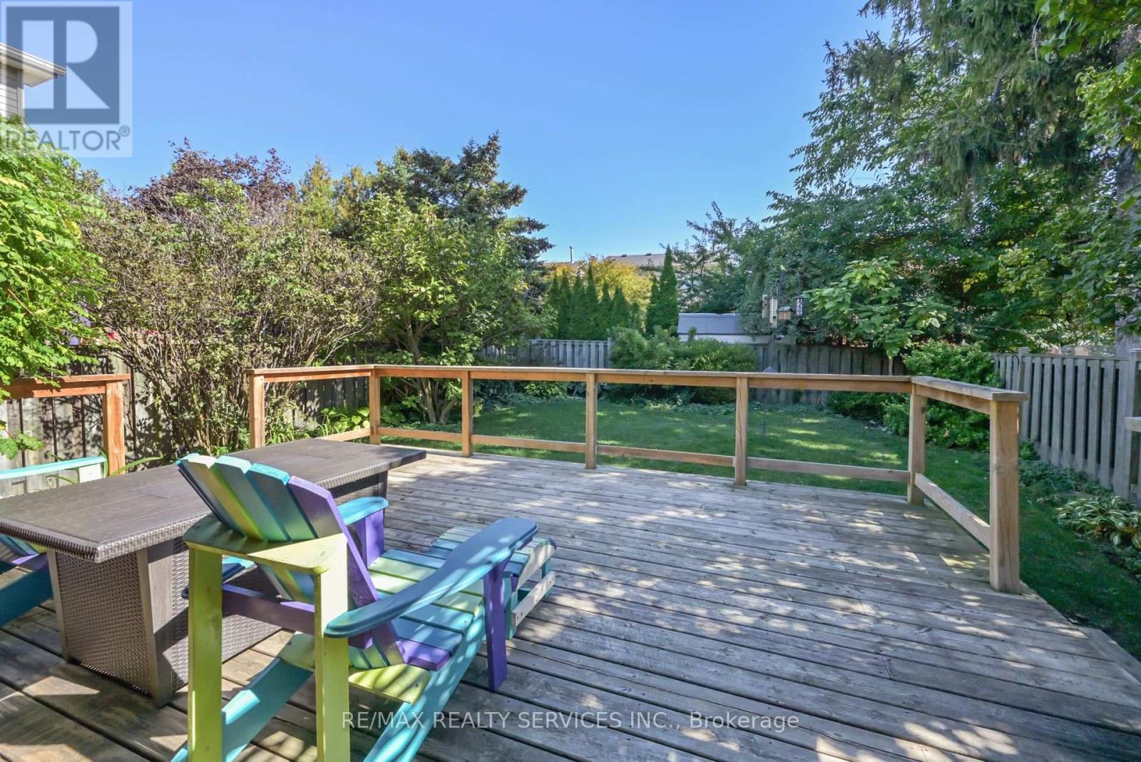 8 Oleander Crescent, Brampton, Ontario L6Z 2C2 - Photo 25 - W12550926