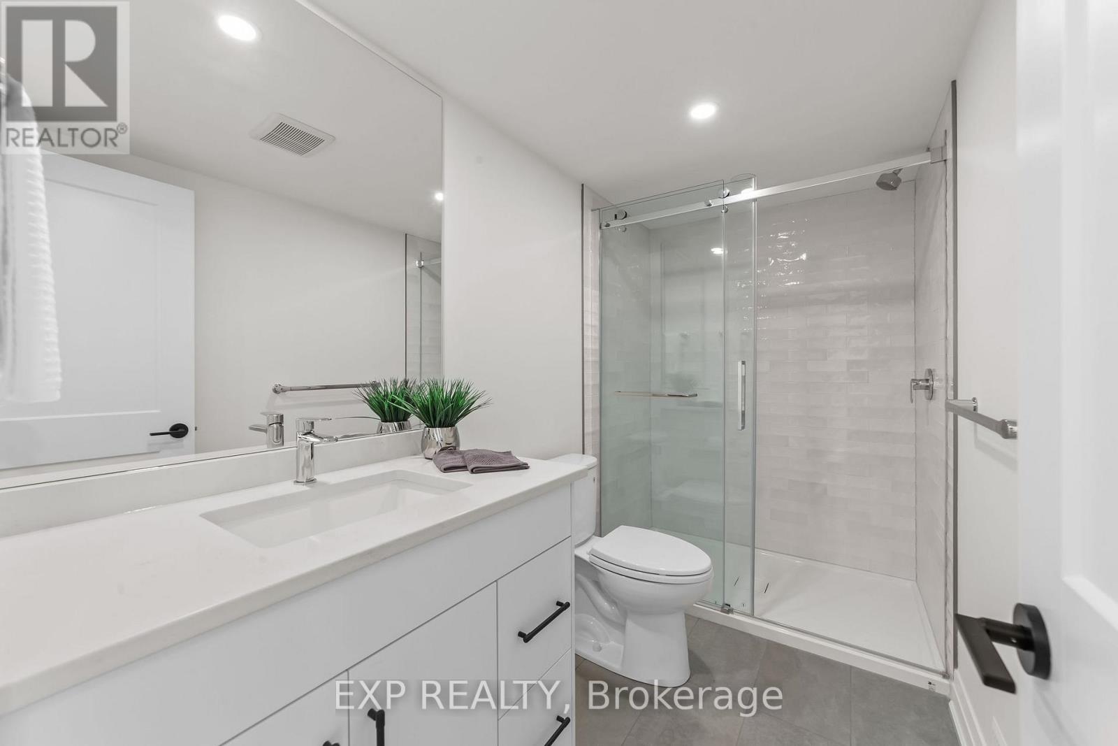 6881 Heathwoods Avenue, London South, Ontario  N6P 1H5 - Photo 32 - X12550950