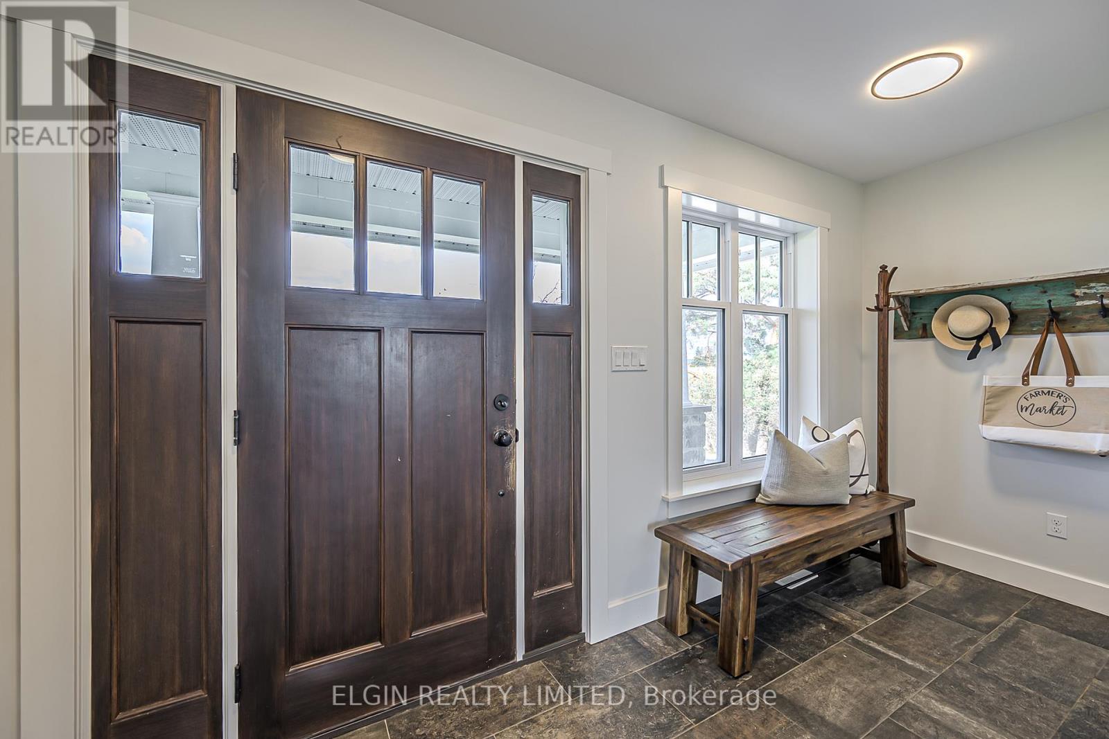 39349 Fingal Line, Southwold, Ontario N5P 3S5 - Photo 8 - X12551004