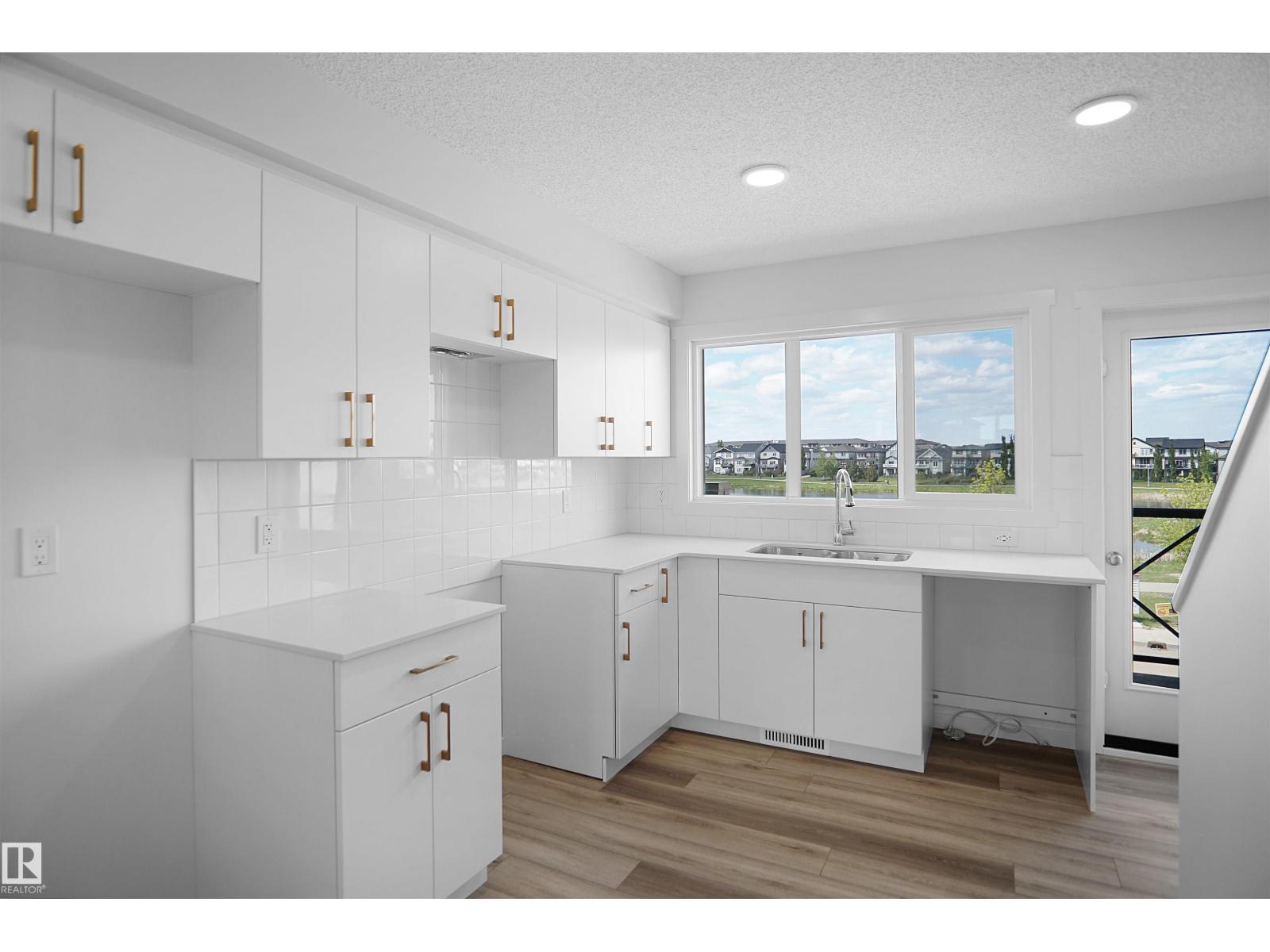 #100 3705 141 St Sw, Edmonton, Alberta T6W 3J2 - Photo 8 - E4465958