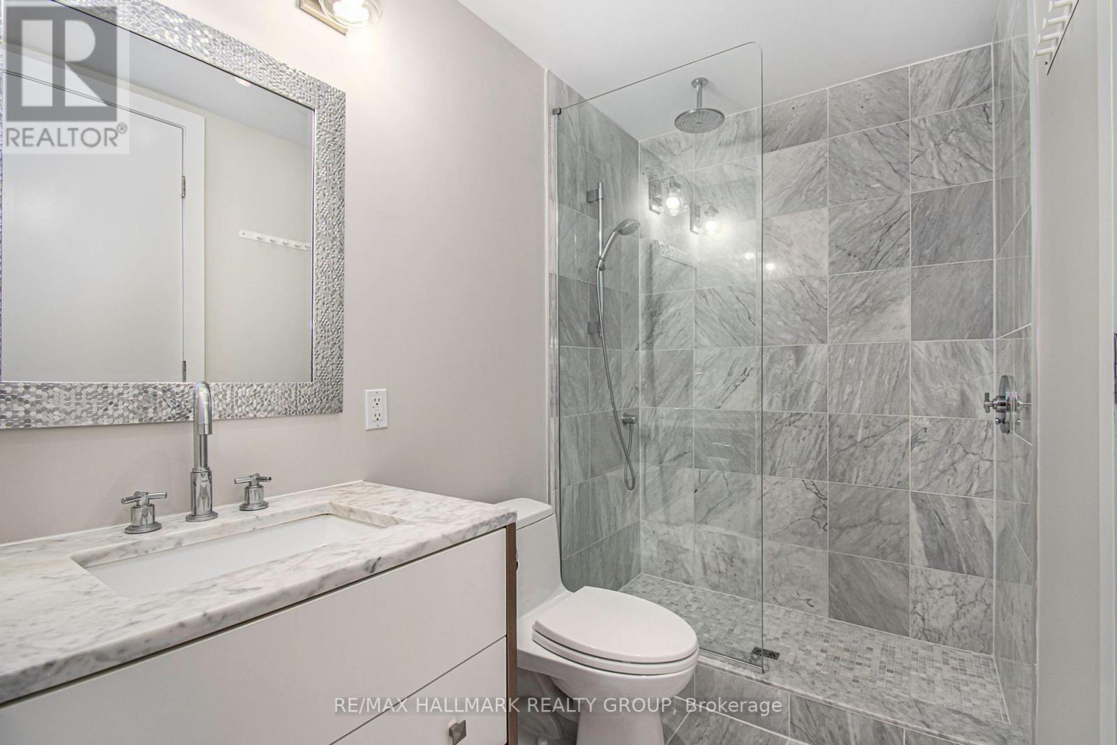 1007 - 300 Lisgar Street, Ottawa, Ontario  K2P 0E2 - Photo 13 - X12550974