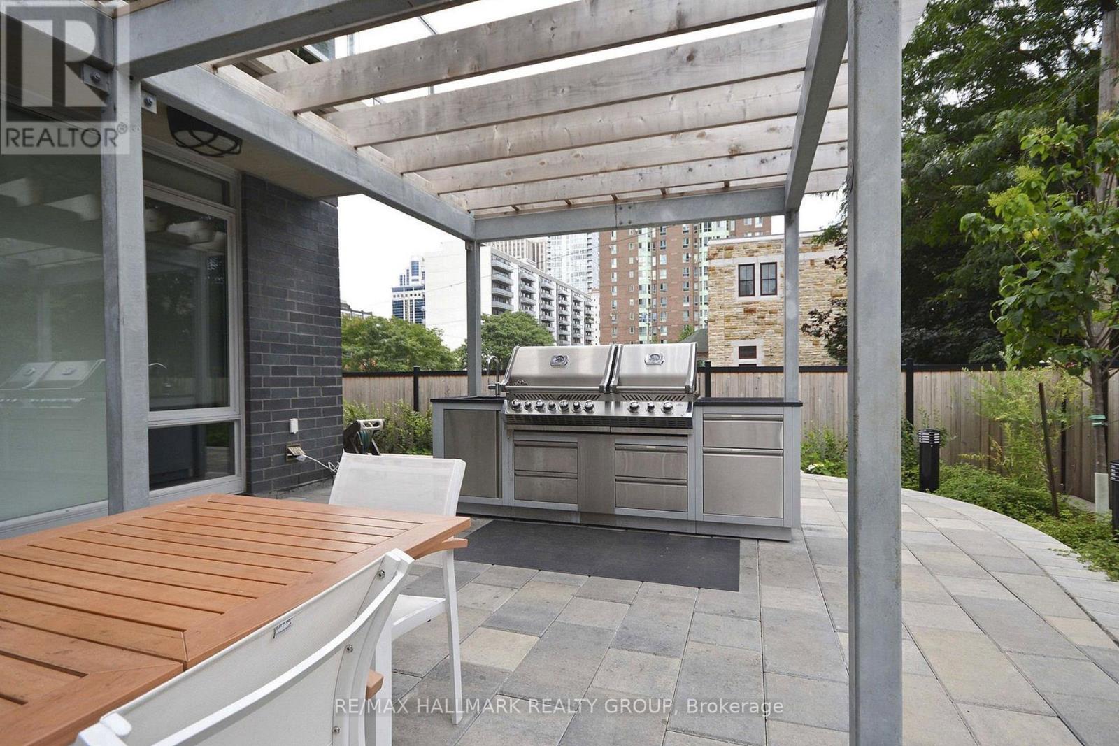 1007 - 300 Lisgar Street, Ottawa, Ontario  K2P 0E2 - Photo 20 - X12550974