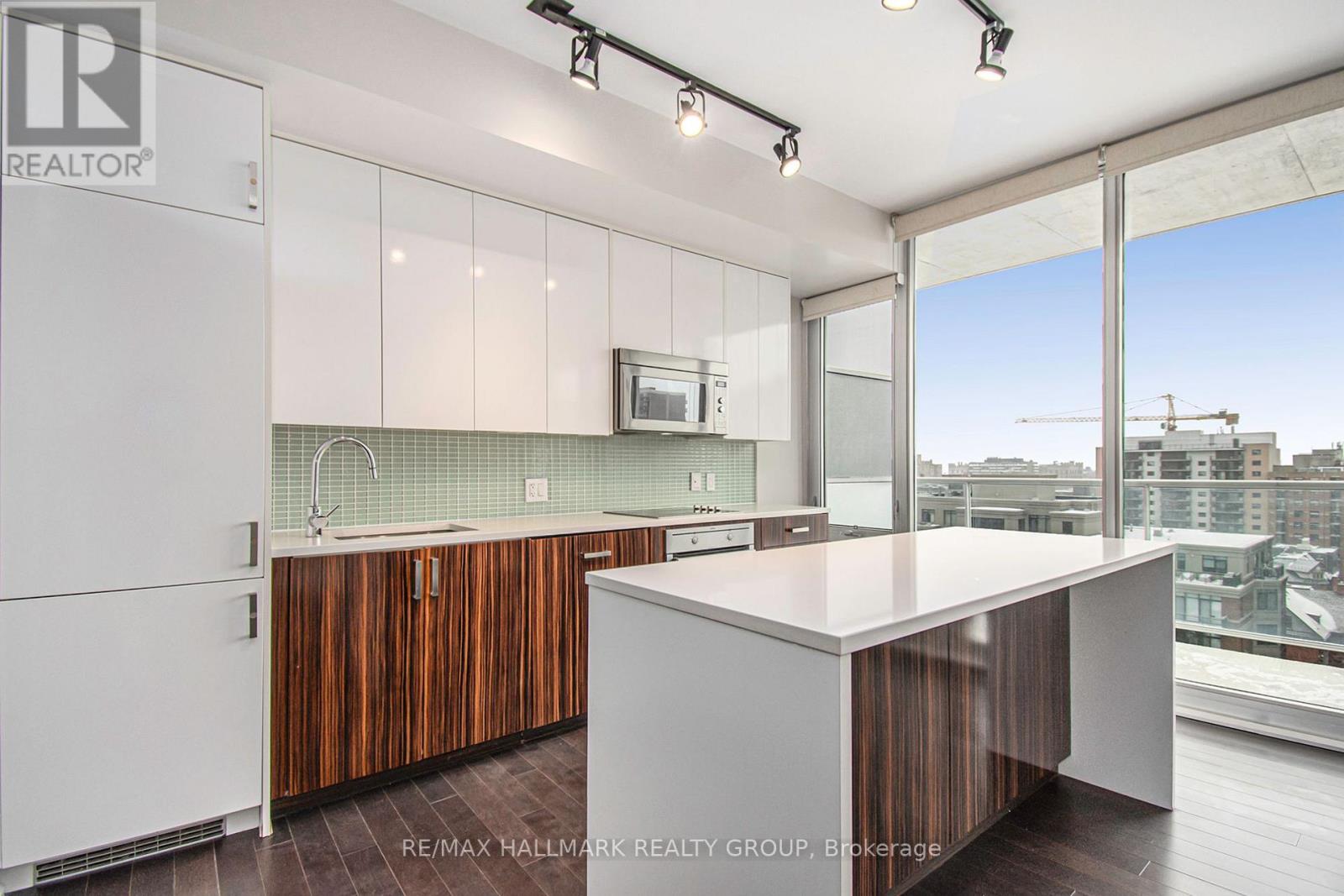 1007 - 300 Lisgar Street, Ottawa, Ontario  K2P 0E2 - Photo 7 - X12550974