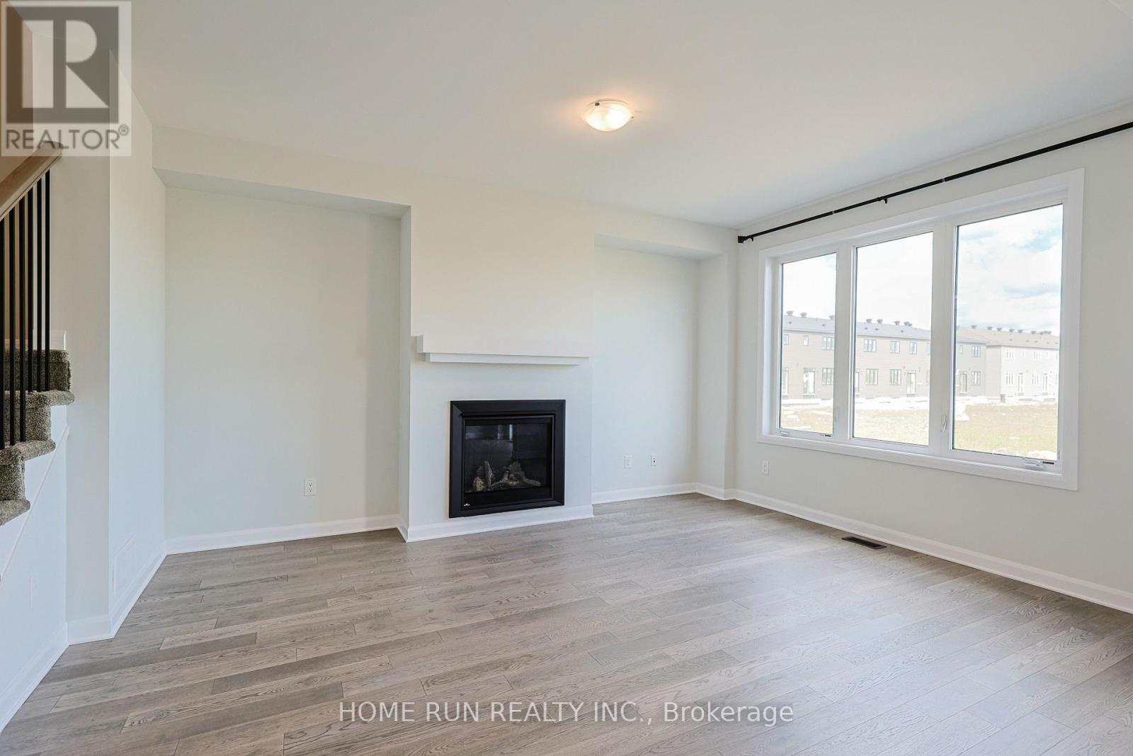 226 Elsie Macgill Walk, Ottawa, Ontario K2W 0M2 - Photo 11 - X12551026