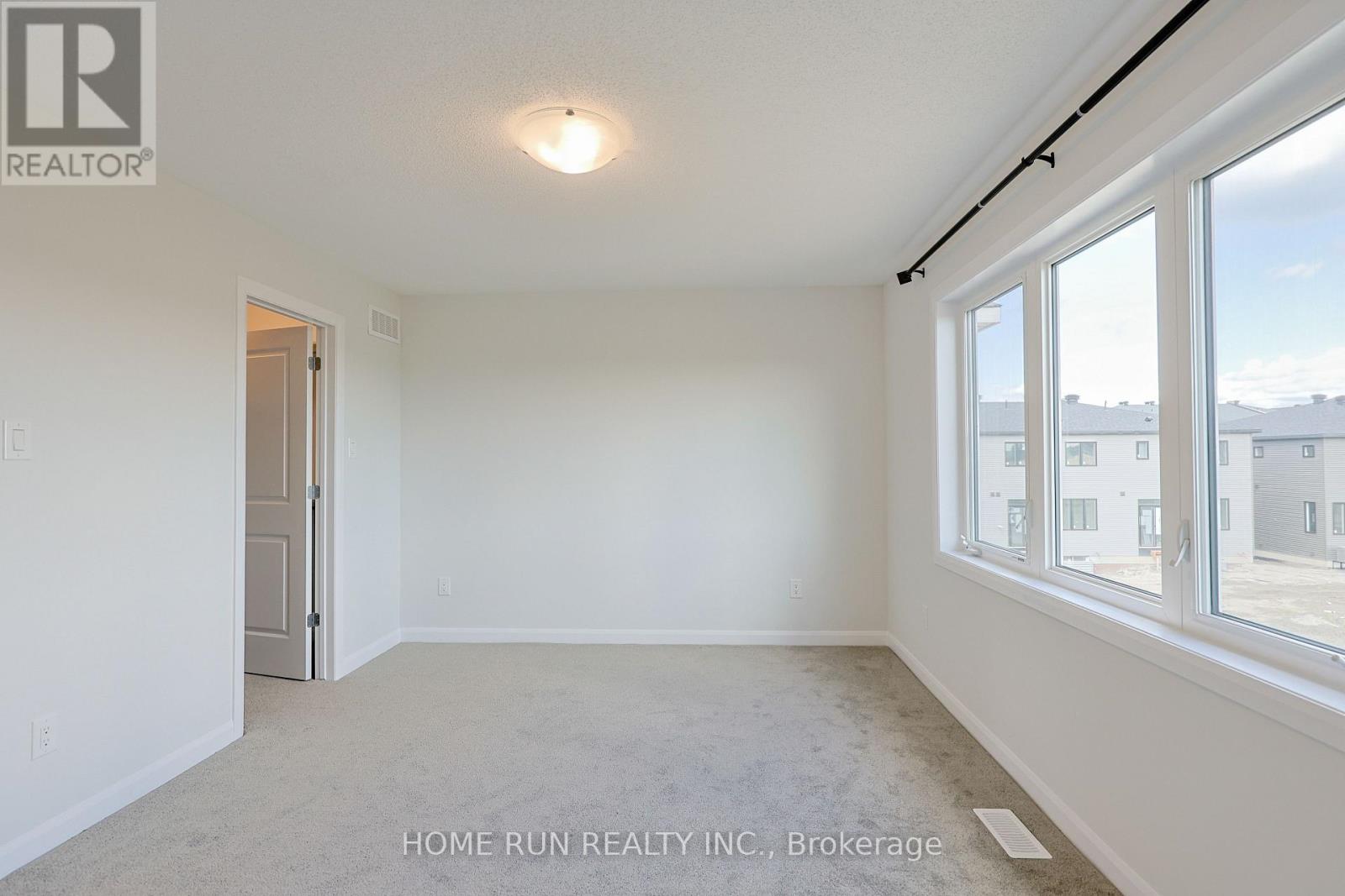 226 Elsie Macgill Walk, Ottawa, Ontario K2W 0M2 - Photo 22 - X12551026