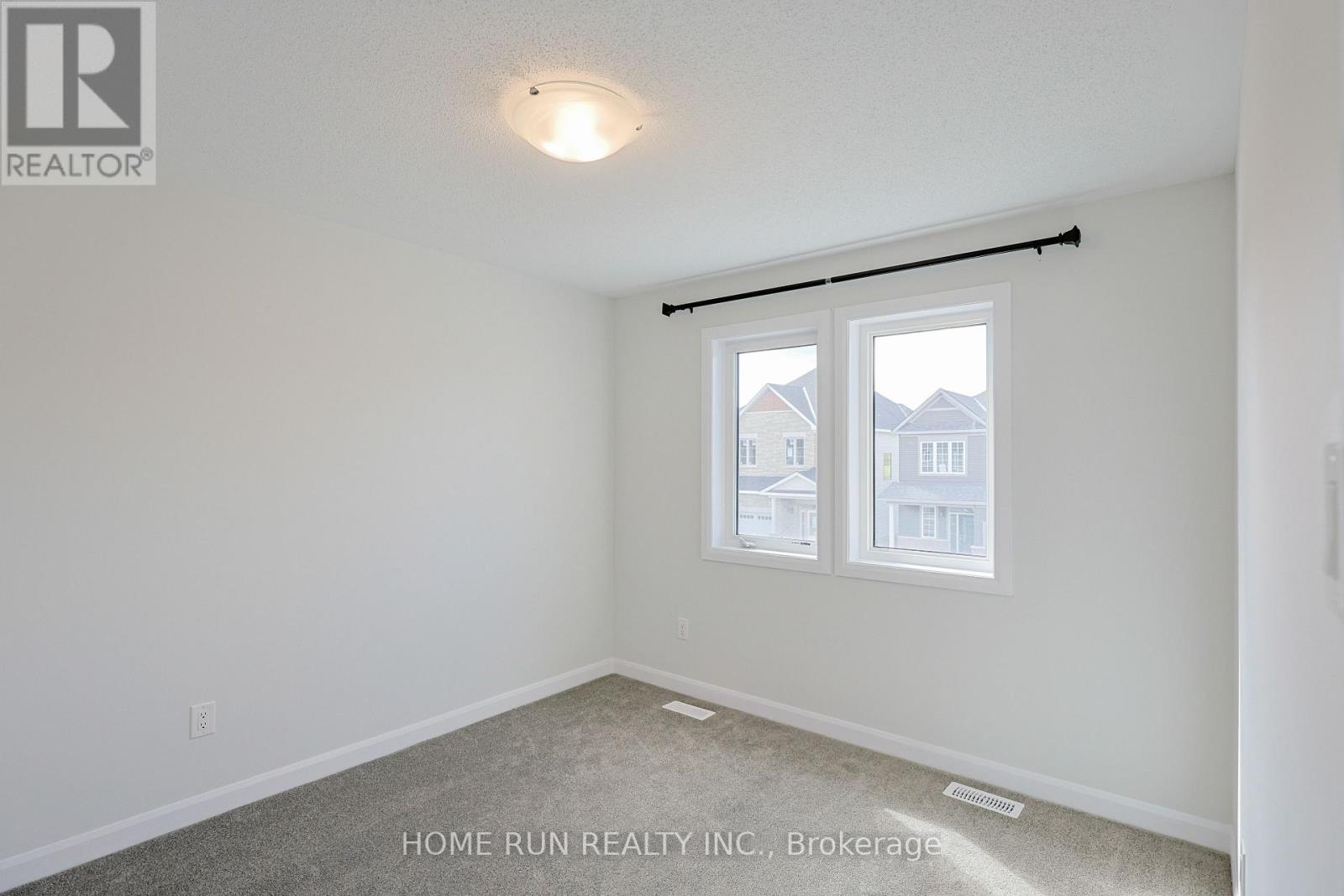 226 Elsie Macgill Walk, Ottawa, Ontario K2W 0M2 - Photo 28 - X12551026