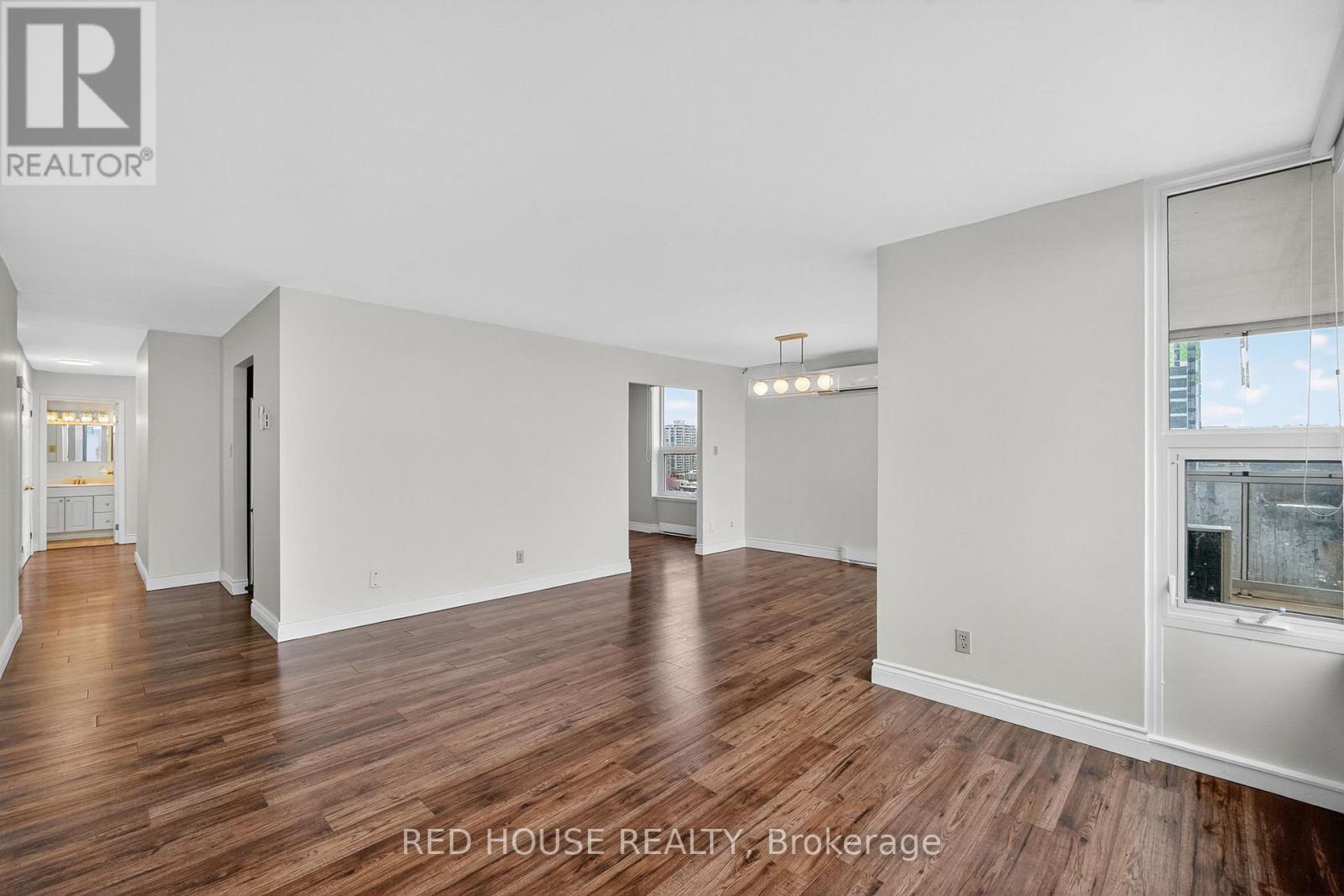 1404 - 75 Queen Street N, Hamilton, Ontario  L8R 3J3 - Photo 8 - X12550694