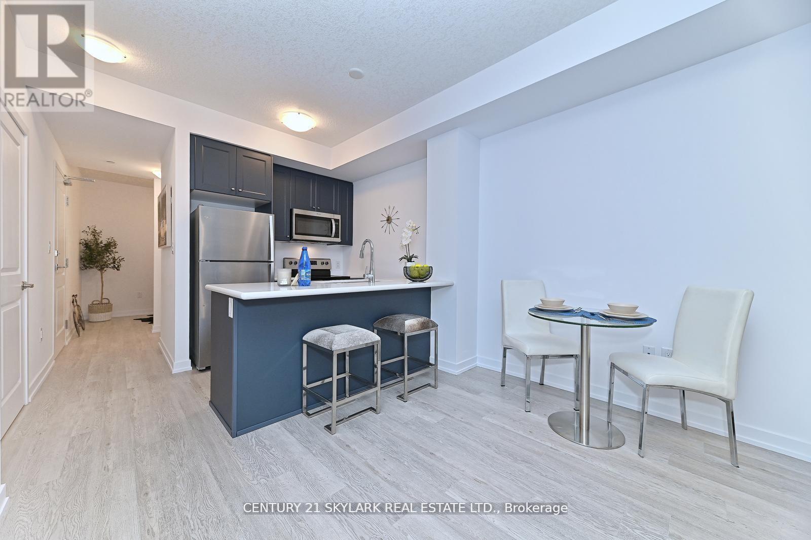 401 - 460 Dundas Street E, Hamilton, Ontario  L8B 2A5 - Photo 10 - X12550712