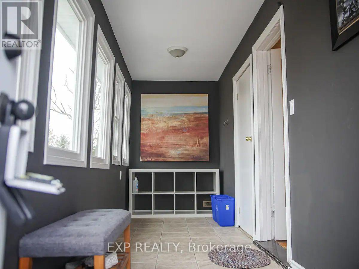 3090 Montrose Road, Niagara Falls, Ontario  L2E 6S4 - Photo 5 - X12550782