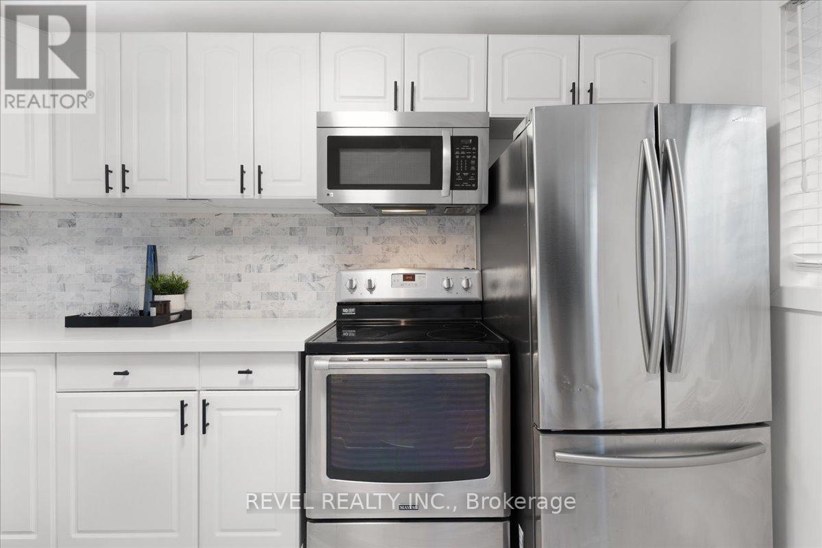 39 Division Street, Hamilton, Ontario  L8H 4Z7 - Photo 17 - X12550796