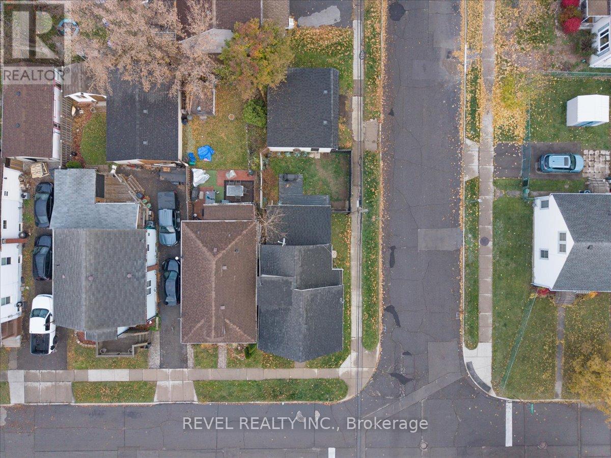 39 Division Street, Hamilton, Ontario  L8H 4Z7 - Photo 34 - X12550796