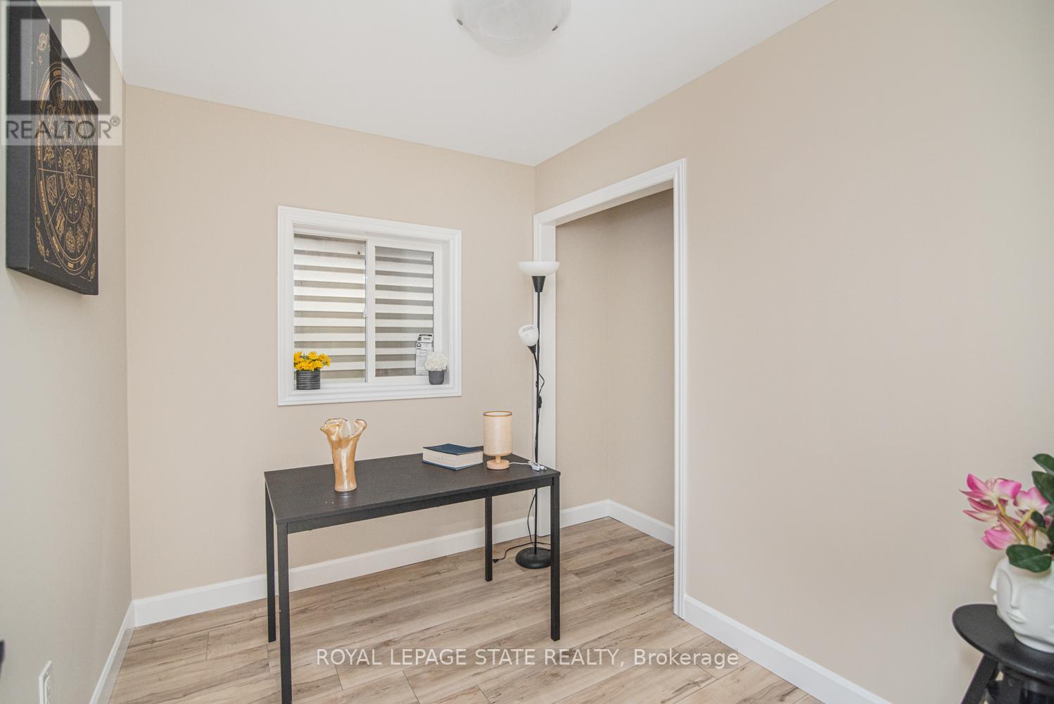 330 Fairfield Avenue, Hamilton, Ontario  L8H 5H8 - Photo 19 - X12550804