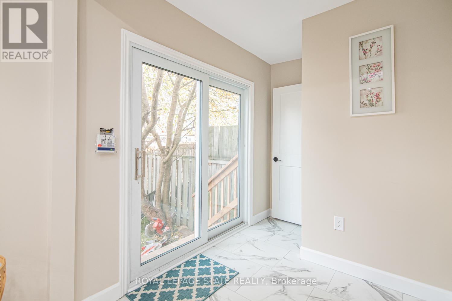 330 Fairfield Avenue, Hamilton, Ontario  L8H 5H8 - Photo 27 - X12550804