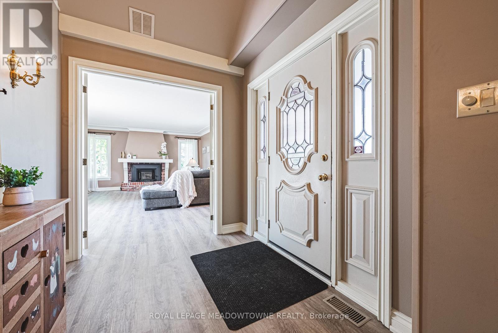 2368 #17 Haldimand Road, Haldimand, Ontario  N0A 1E0 - Photo 10 - X12550898