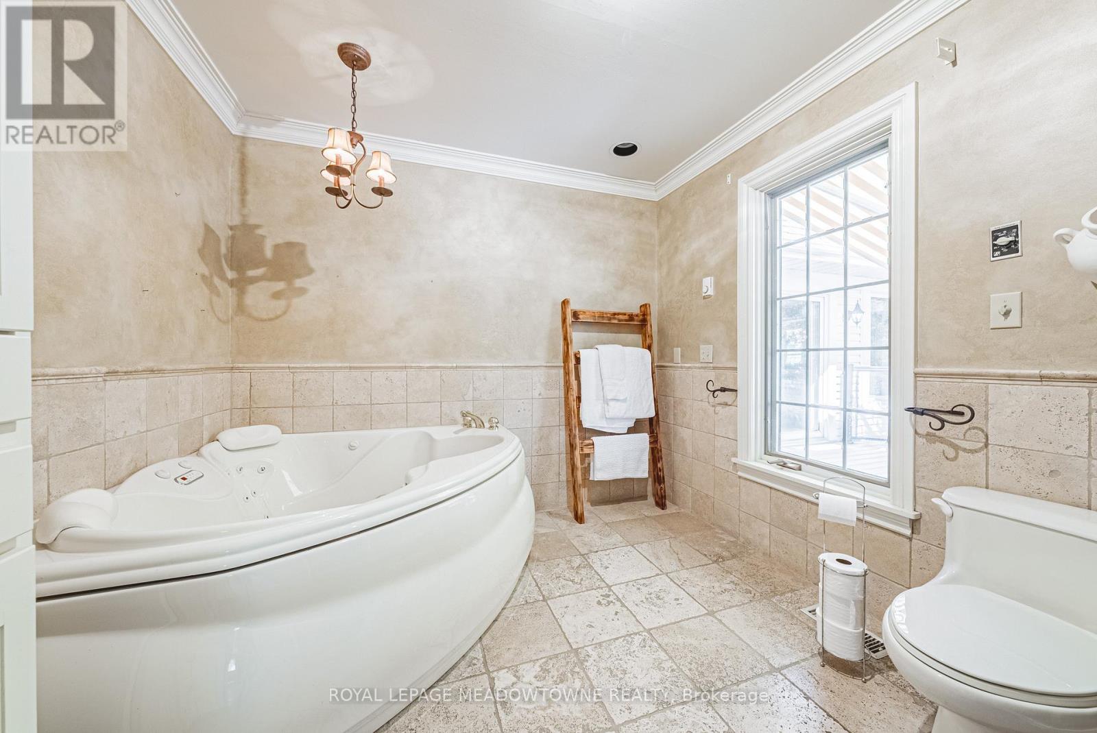 2368 #17 Haldimand Road, Haldimand, Ontario  N0A 1E0 - Photo 25 - X12550898