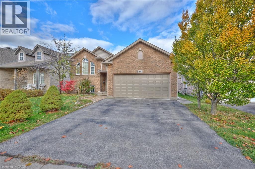 69 Macturnbull Drive, St. Catharines, Ontario  L2S 3Z2 - Photo 4 - 40788664