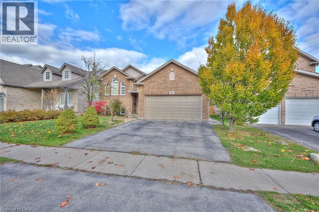 69 Macturnbull Drive, St. Catharines, Ontario  L2S 3Z2 - Photo 5 - 40788664