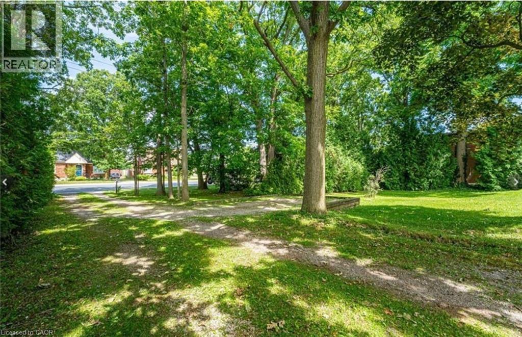 879 West 5th Street, Hamilton, Ontario  L9C 5R4 - Photo 10 - 40787891