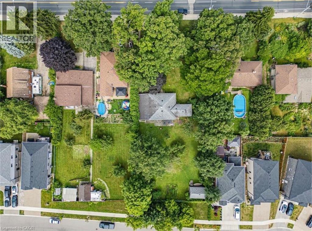 879 West 5th Street, Hamilton, Ontario  L9C 5R4 - Photo 2 - 40787891