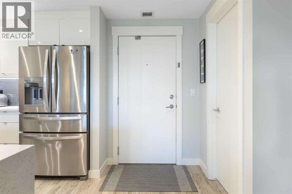 227, 15 Aspenmont Heights Sw, Calgary, Alberta  T3H 0E3 - Photo 4 - A2255088