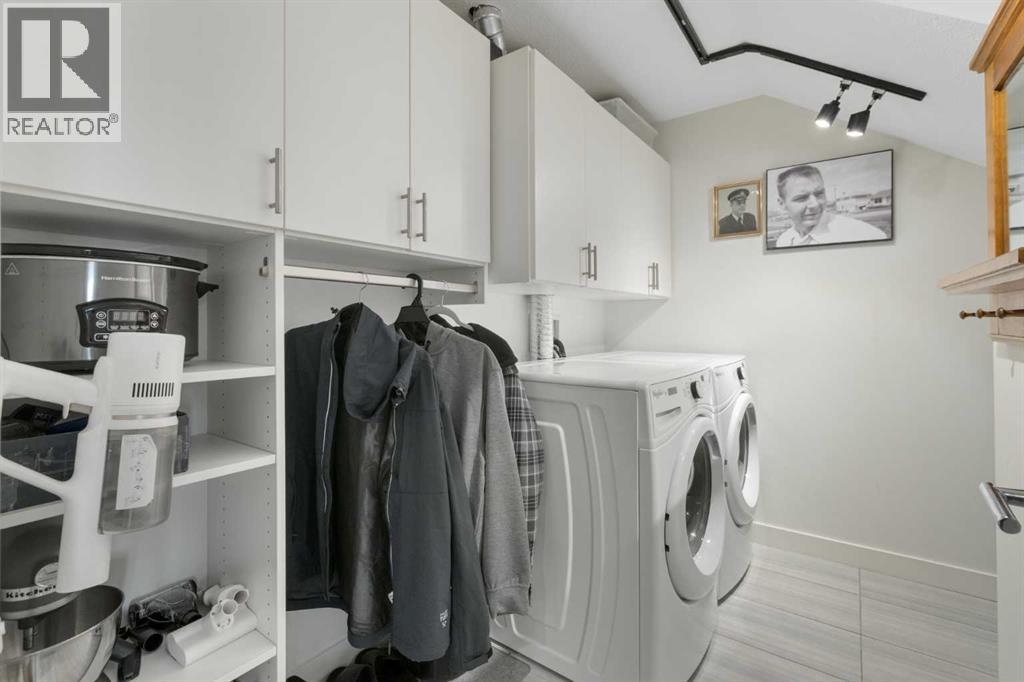 227, 15 Aspenmont Heights Sw, Calgary, Alberta  T3H 0E3 - Photo 12 - A2255088