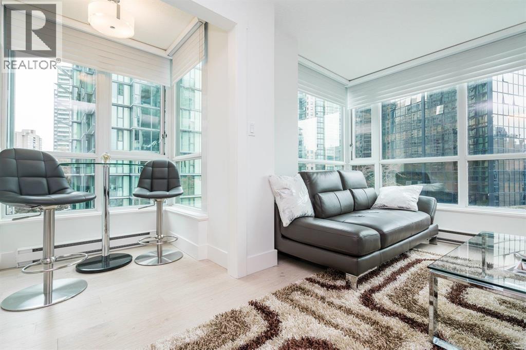 902 1328 W Pender Street, Vancouver, British Columbia  V6E 4T1 - Photo 2 - R3067782