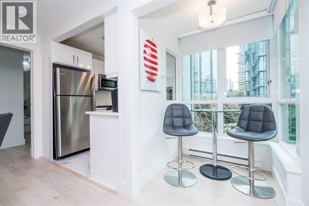 902 1328 W Pender Street, Vancouver, British Columbia  V6E 4T1 - Photo 6 - R3067782