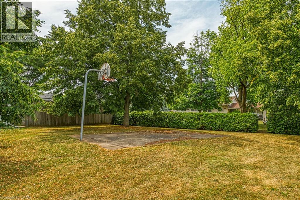 46 Oriole Crescent, Grimsby, Ontario  L3M 3X6 - Photo 44 - 40680127