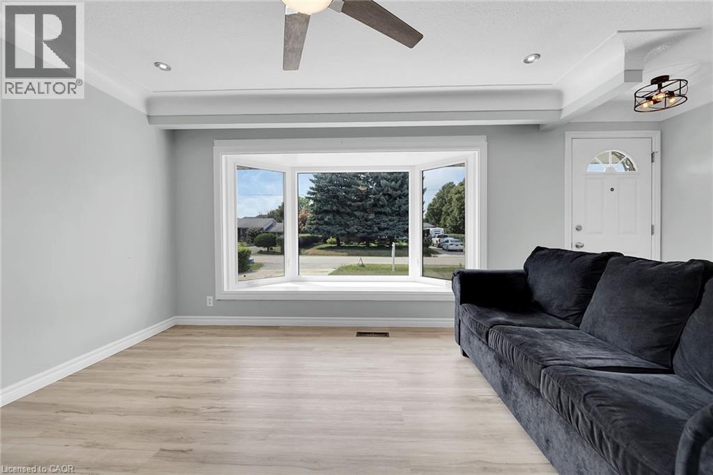 46 Oriole Crescent, Grimsby, Ontario  L3M 3X6 - Photo 15 - 40680127