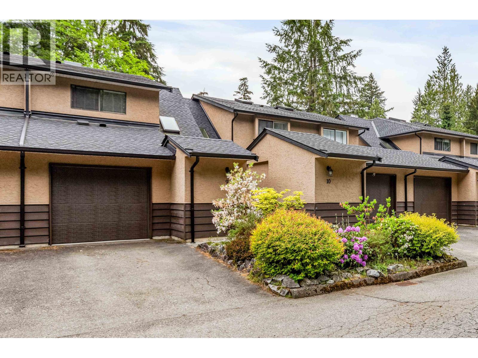9 12227 Skillen Street, Maple Ridge, British Columbia  V2X 4X4 - Photo 3 - R3009761