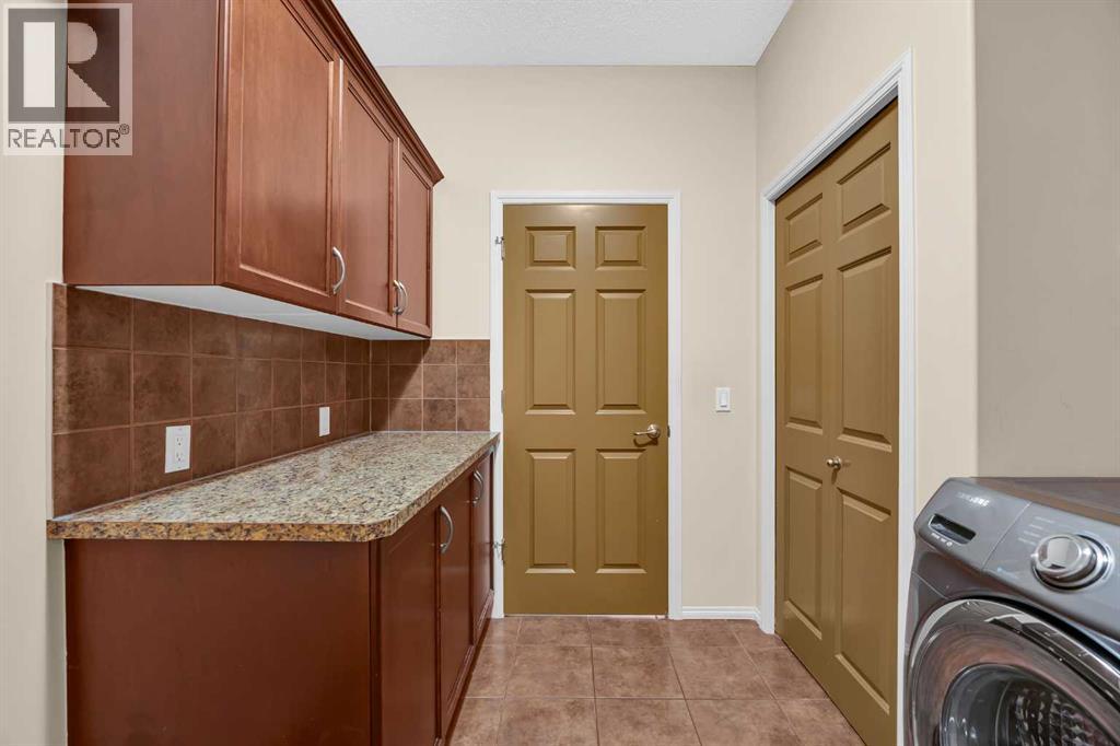 109 Bridlerange Place Sw, Calgary, Alberta  T2Y 0K8 - Photo 16 - A2270116