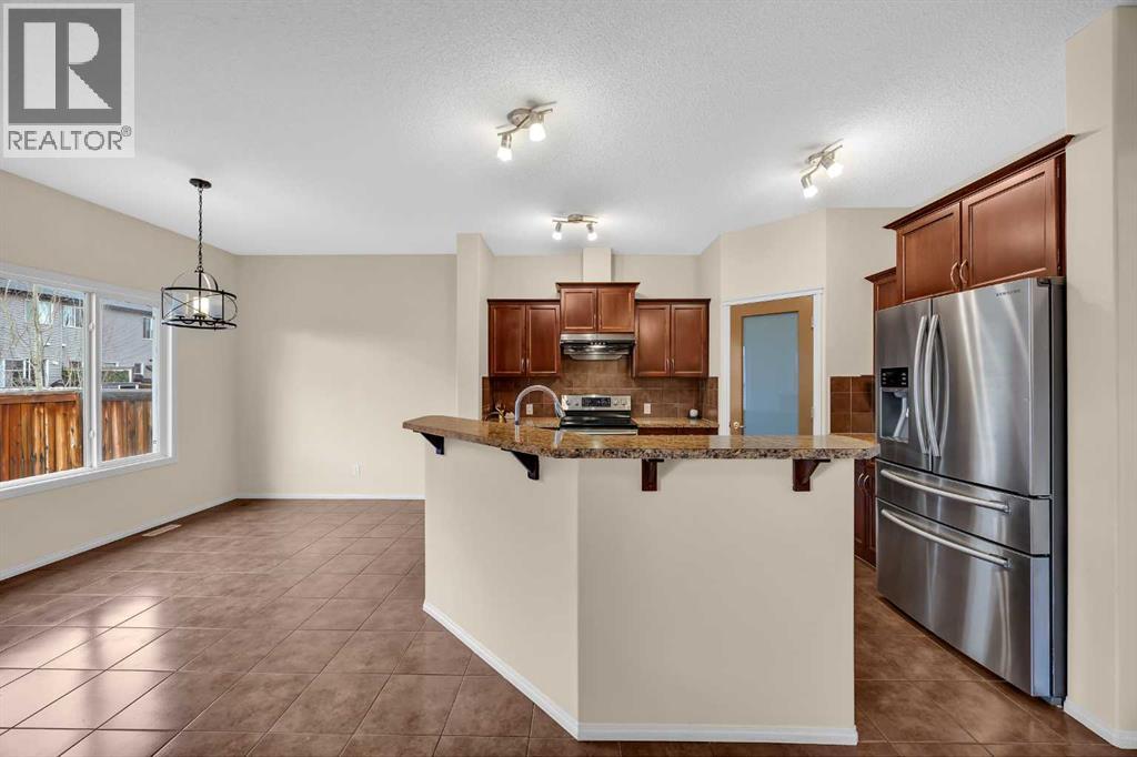 109 Bridlerange Place Sw, Calgary, Alberta  T2Y 0K8 - Photo 9 - A2270116